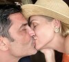 Com foto de beijo na boca, Ana Hickmann assumiu nammoro com Edu Guedes e apontou 'nova chance de viver'