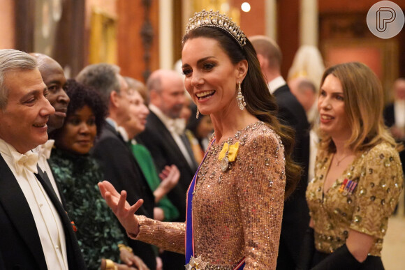 O sumiço de Kate Middleton está sendo muito especulado por fãs online