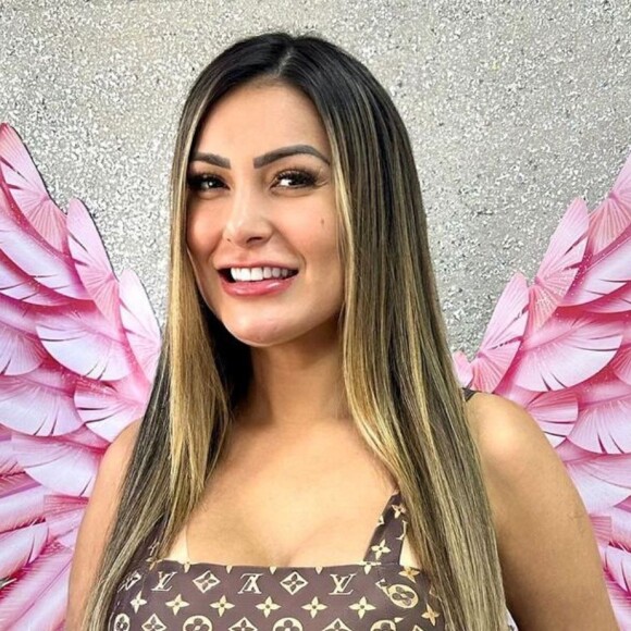 Andressa Urach é condenada a indenizar modelo em R$ 15 mil por transfobia