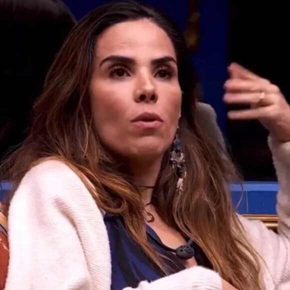 Na entrevista, Wanessa Camargo assumiu ter feito uma brincadeira sem graça com Davi, mas negou ter agredido o brother