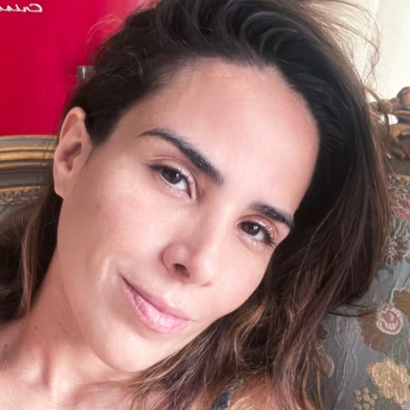 Wanessa Camargo fez música sobre o 'BBB 24'? Expulsa do reality, cantora volta às redes sociais e aparece tocando piano