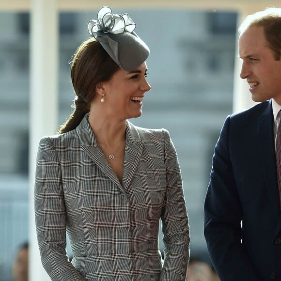 Kate Middleton e Príncipe William estavam escolhendo pães na loja, relata homem que fez o flagra