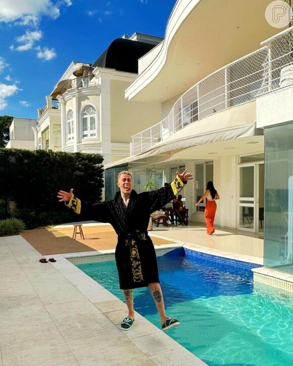 MC Daniel tem cinco casas, uma delas no Rio de Janeiro, onde é vizinho de Gabigol e Jade Picon