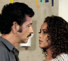 Em Cheias de Charme, Penha (Taís Araújo) é casada com Sandro (Marcos Palmeira), mas não suporta a vida com o trambiqueiro