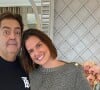 Mulher de Fausto Silva, Luciana Cardoso utilizou o Instagram na tarde desta sexta-feira (05) para trazer atualizações sobre o estado de saúde do apresentador