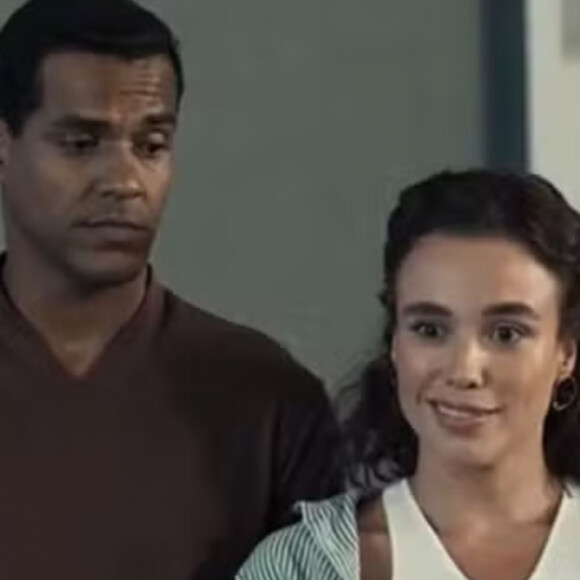 Kika (Juliane Araújo) reage às novas mentiras contadas por Bento (Marcello Melo Jr.), que se dá conta de que perdeu a namorada para sempre.