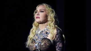 Ódio ao sol, cremes caros e mais: 5 mandamentos de beleza de Madonna que poucos conhecem e funcionam MUITO!