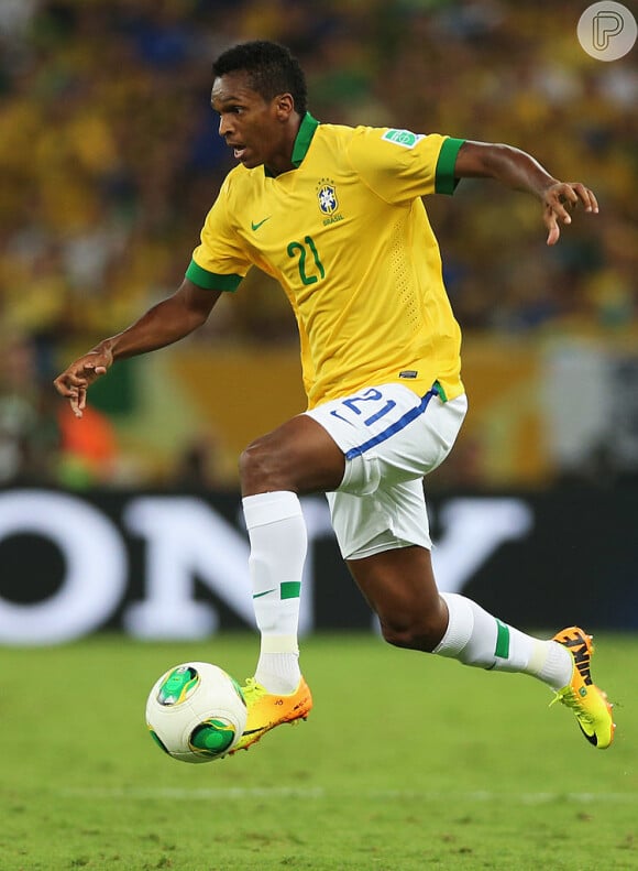 Jô já jogou pela seleção brasileira