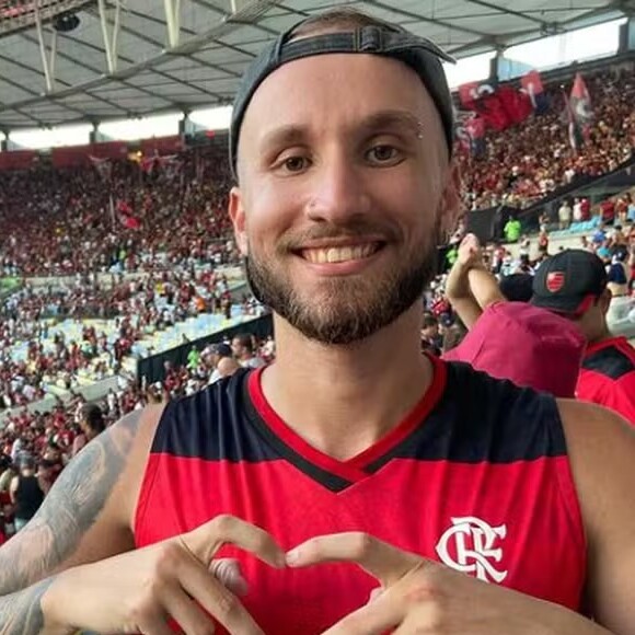 No Rio de Janeiro, o I Wanna Be Tour terminou em tragédia com a morte do estudante de educação física João Vinícius Ferreira Simões, de 25 anos