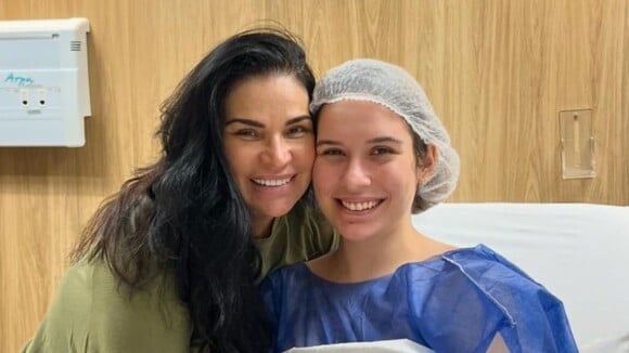 Após plásticas, filha de Solange Gomes surge com top usado pela ex-Fazenda em foto com Gugu: 'Comparações a fizeram sofrer'