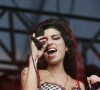Amy Winehouse foi uma das maiores cantoras dos anos 2000 e morreu após uma série de problemas com drogas e bebidas