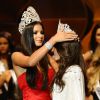 Melissa Gurgel recebeu a coroa de Miss Brasil das mãos de Jakelyne Oliveira