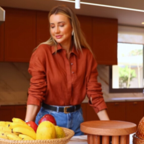 Ana Paula Siebert faz tour por cozinha luxuosa recém-reformada em sua fazenda: 'Sonho de anos'