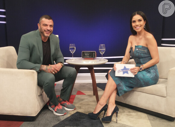 Kleber Bambam voltou a falar de Juliette no programa 'Sensacional', da RedeTV!, exibido na última quinta-feira (06)