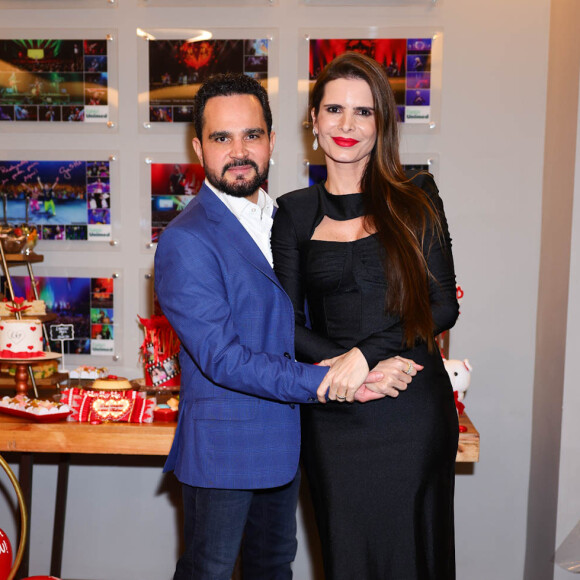 Luciano Camargo é casado com Flávia Camargo desde 2003