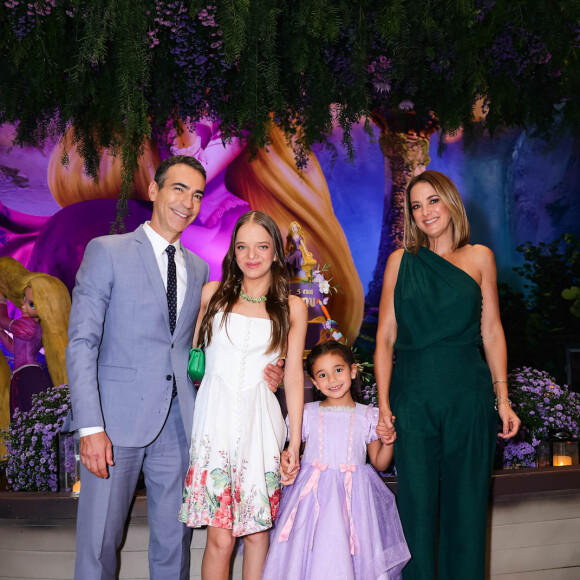 Aniversário de Manuella foi em um Buffet de SP e contou com a presença da família e amigos