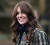 Kate Middleton continua seu tratamento contra um câncer e deve mantê-lo por alguns meses