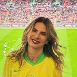 Luciana Gimenez não dispensa viagens pelo mundo e sempre que pode aproveita destinos paradisíacos