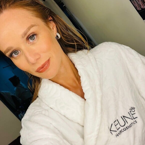 Mariana Ximenes, atualmente com 43 anos, viverá a grande vilã de 'Mania de Você'