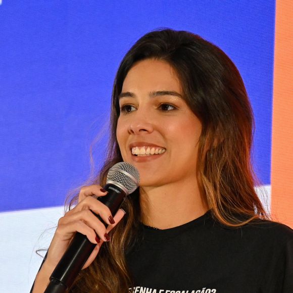 Renata Silveira: 'Porque jogo a gente se prepara, estuda. Mas a gente não estuda para narrar alguém ressuscitando, um jogador quase morrendo'