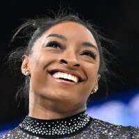 Qual é a fortuna de Simone Biles? Pouca gente sabe, mas não foram as 7 medalhas olímpicas que renderam maior parte do patrimônio da ginasta