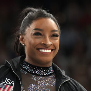 Simone Biles é a maior e mais premiada ginasta da história do esporte, com 30 medalhas em campeonatos mundiais, sendo 23 de ouro