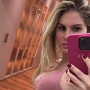 Barriga de Bárbara Evans surpreendeu até a própria influenciadora, que disse estar até com entradinhas