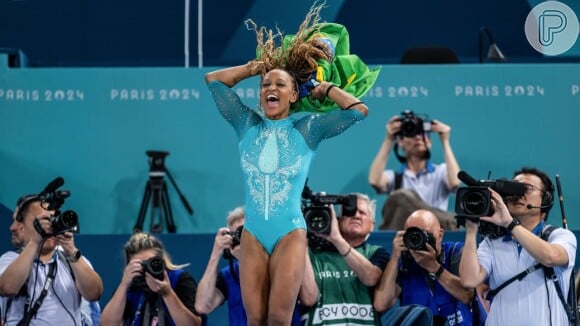 Rebeca Andrade é a maior medalhista olímpica do Brasil após o ouro nas Olimpíadas de Paris 2024