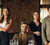 Berta (Eliane Giardini), Rudá (Nicolas Prattes), Luma (Agatha Moreira), Molina (Rodrigo Lombardi), Mércia (Adriana Esteves), Mavi (Chay Suede), Viola (Gabz) e Ísis (Mariana Ximenes) em Mania de Você