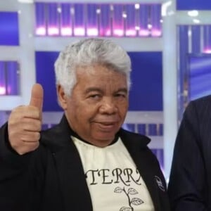 Roque, assistente de palco do SBT, contou em entrevista ao site Na Telinha que as figuras femininas deixavam o programa mais animado.