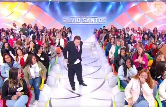 Então, Silvio logo percebeu que, quando as suas 'colegas de trabalho' estavam só na presença de mulheres, movimentavam mais o programa, como riram da cena em que a calça do apresentador caiu durante uma das atrações