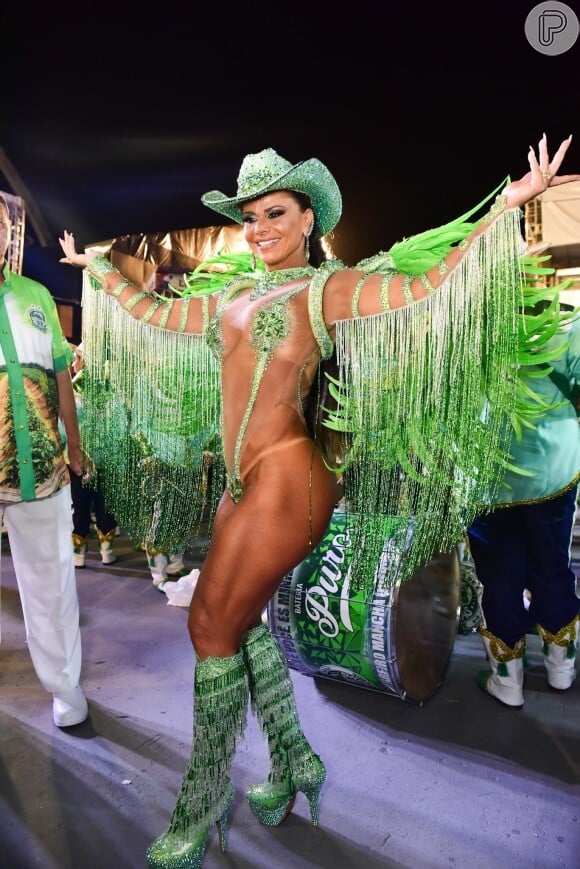 Viviane Araujo contou no programa 'Que História é Essa, Porchat?' um perrengue vivido no Carnaval de São Paulo em 2020