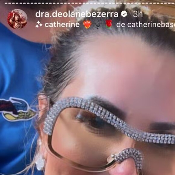 Deolane Bezerra participou do Baile da Disney e publicou uma foto com um colar pertencente ao chefe do tráfico da Maré, Thiago da Silva Folly, mais conhecido como o TH da Maré