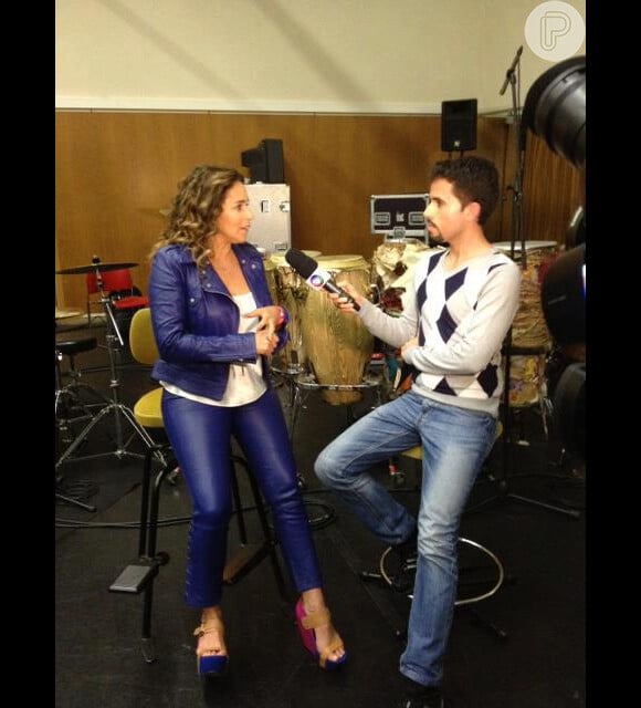 Daniela Mercury dá entrevista ao programa 'Fala Portugal'