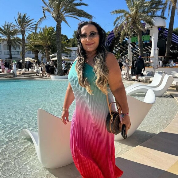 Mãe de Deolane Bezerra, Solange Bezerra foi presa junto com a filha mais famosa em 4 de setembro de 2024