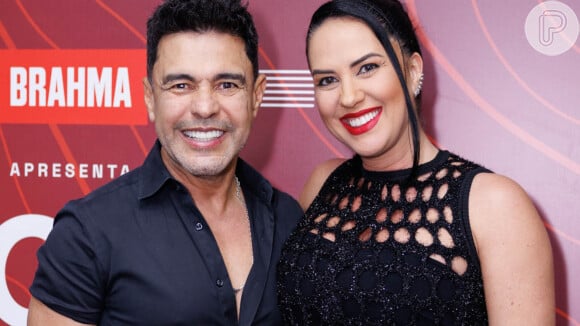 Graciele Lacerda, grávida da primeira filha, posou com o marido, Zezé Di Camargo, em bastidor de show