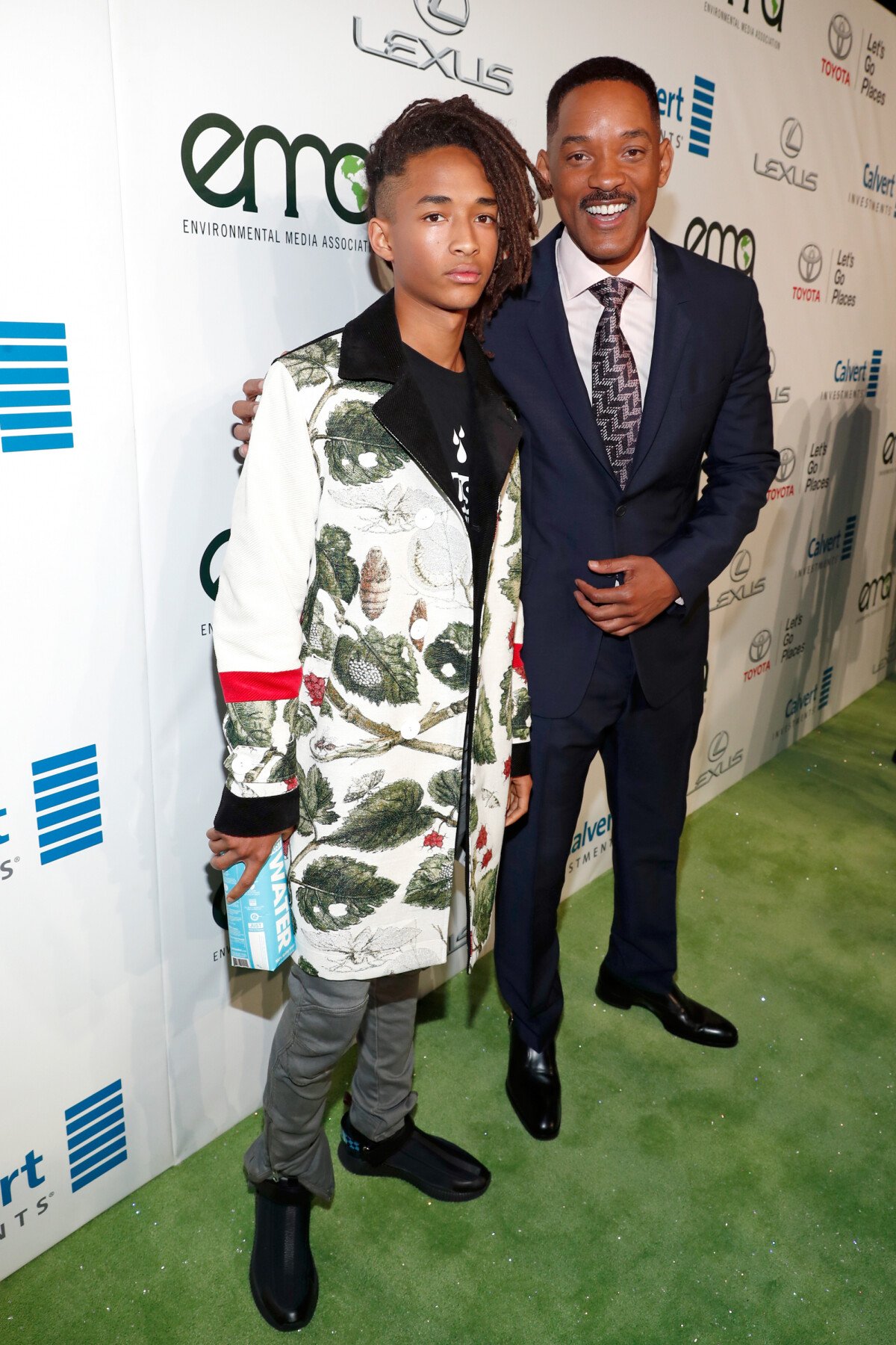 Foto: Segundo a cantora Jaguar Wright, Will Smith supostamente abusaria  sexualmente do próprio filho Jaden Smith - Purepeople