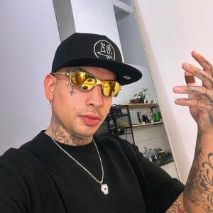 "Para as pessoas que estão cheias de ódio em seus corações, criticando severamente, com raiva comentando suas opiniões que não ajudarão em nada no caso, desejo que Deus traga paz e luz a vocês", disse MC Guimê