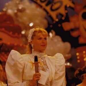 Xuxa viu seu programa mensal noturno na Globo ser cancelado após uma exibição