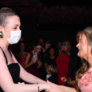 Fabiana Justus fez uma aparição surpresa na festa de 15 anos de Rafaella Justus