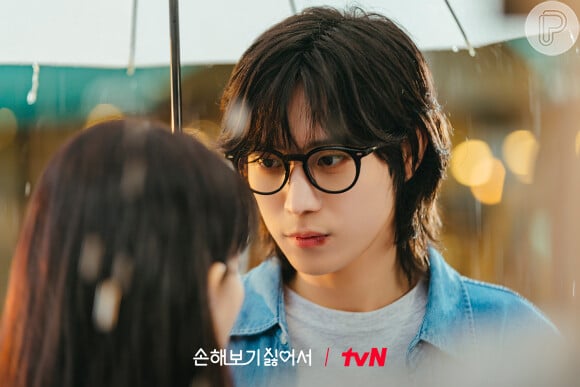 'Os Lucros do Amor': Son Hae Yeong (Shin Min-a) e Kim Ji Uk (Kim Young Dae) se reconciliaram faltando apenas 8 minutos para o fim do episódio