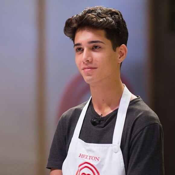 Helton Oliveira, ex-'MasterChef Brasil', participou de duas edições do reality