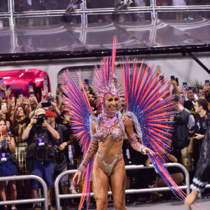 Sabrina Sato vai desfilar grávida como rainha de bateria da Gaviões da Fiel no carnaval 2025 em 1º de março, um sábado, em São Paulo