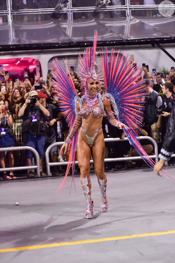 Sabrina Sato vai desfilar grávida como rainha de bateria da Gaviões da Fiel no carnaval 2025 em 1º de março, um sábado, em São Paulo