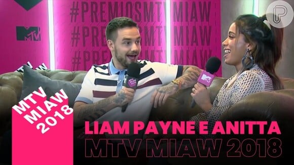 Anitta relembra momentos com Liam Payne. A cantora compartilhou uma foto com o britânico tirada durante a premiação 'MTV Miaw' de 2018