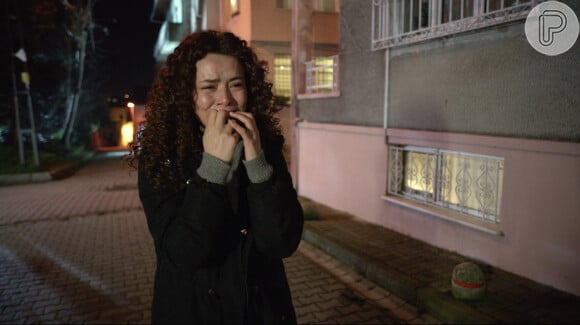 Sarp 'explode' com Sirin e mostra toda sua raiva acumulada da cunhada na novela 'Força de Mulher', no capítulo de quinta-feira, 31 de outubro de 2024