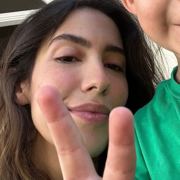 Gabi Brandt explica primeira cirurgia de Davi: 'Em janeiro de 2023, o médico pediu pra levarmos no otorrino e foi constatado que ele tinha um aumento muito grande do nariz e da adenoide. Ele tinha respiração bucal e roncava bastante à noite'