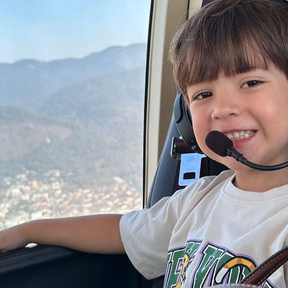 Gabi Brandt revela como percebeu a perda de audição do filho: 'Em junho deste ano, comecei a reparar que ele estava desatento. Falávamos e ele não nos ouvia, tínhamos que repetir as coisas, ele estava no mundinho dele e percebi que tinha algo errado'