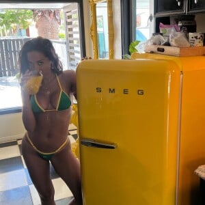 Anitta afirmou que vai passar mais tempo no Brasil