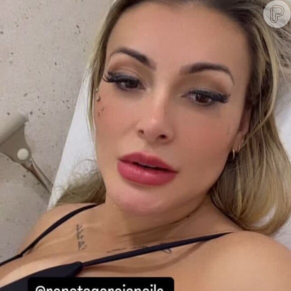 Andressa Urach recorreu à fé nos momentos de tensão: 'Deus é muito bom porque eu voltei viva, não caí. Ele disse assim: 'filha, tu vai voltar, mas você vai apanhar na sua bunda''